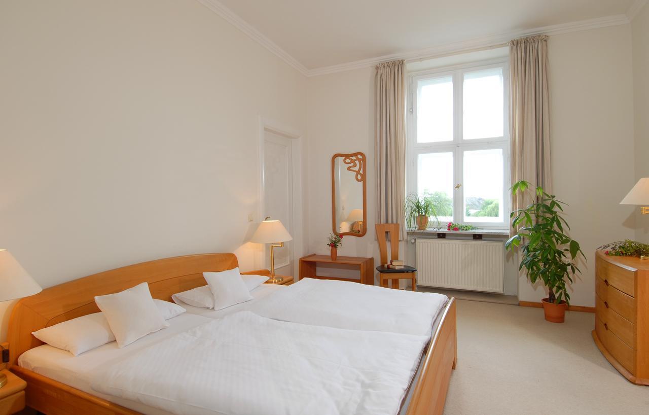 Bio- Und Gesundheitshotel Gutshaus Stellshagen Exterior foto